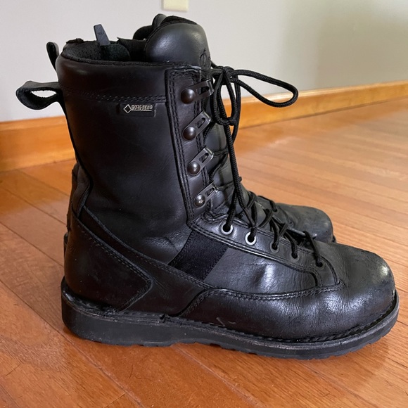 danner stalwart side zip